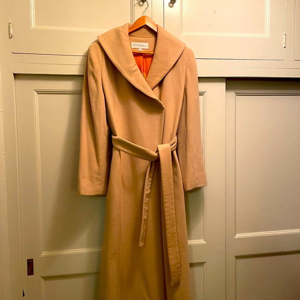 100% Pure Cashmere Camel coat. Silk lined